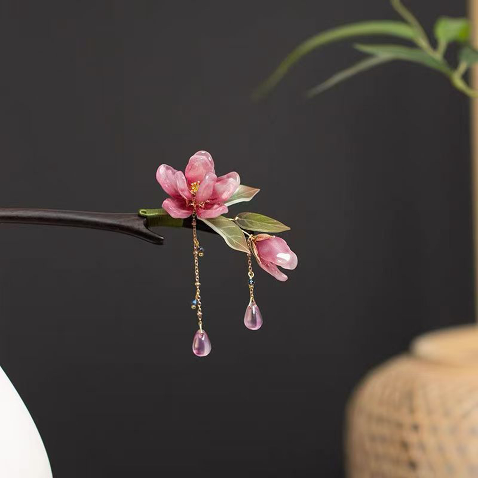 花柄ヘアスティック中国風ヘアピンピンクの花のタッセルレトロ伝 - Florist Supplies のレビューと価格