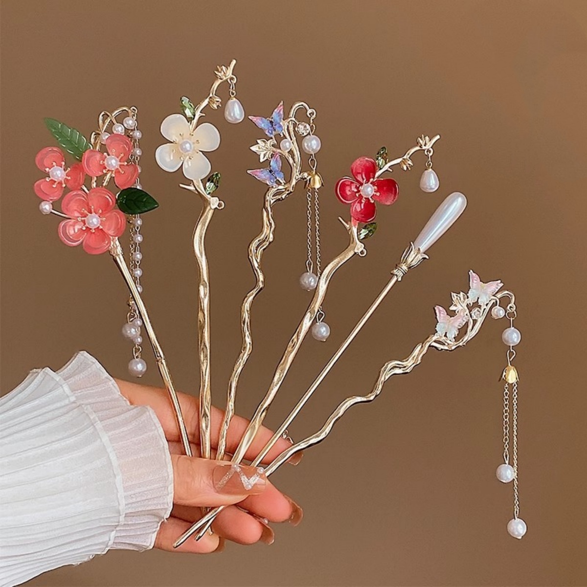 2025 新しい花のヘアピン女性のためのエレガントな花蝶パー - Florist Supplies のレビューと価格